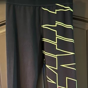 NIKE LEGGINGS.  SIZE S